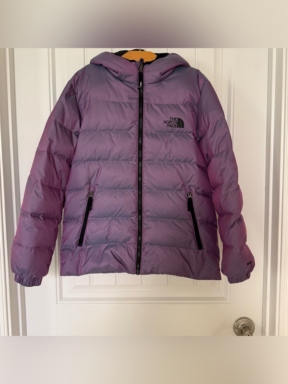 The North Face Girls' Hyalite Reversible 550-Fill Down Jacket Iridescent Size L